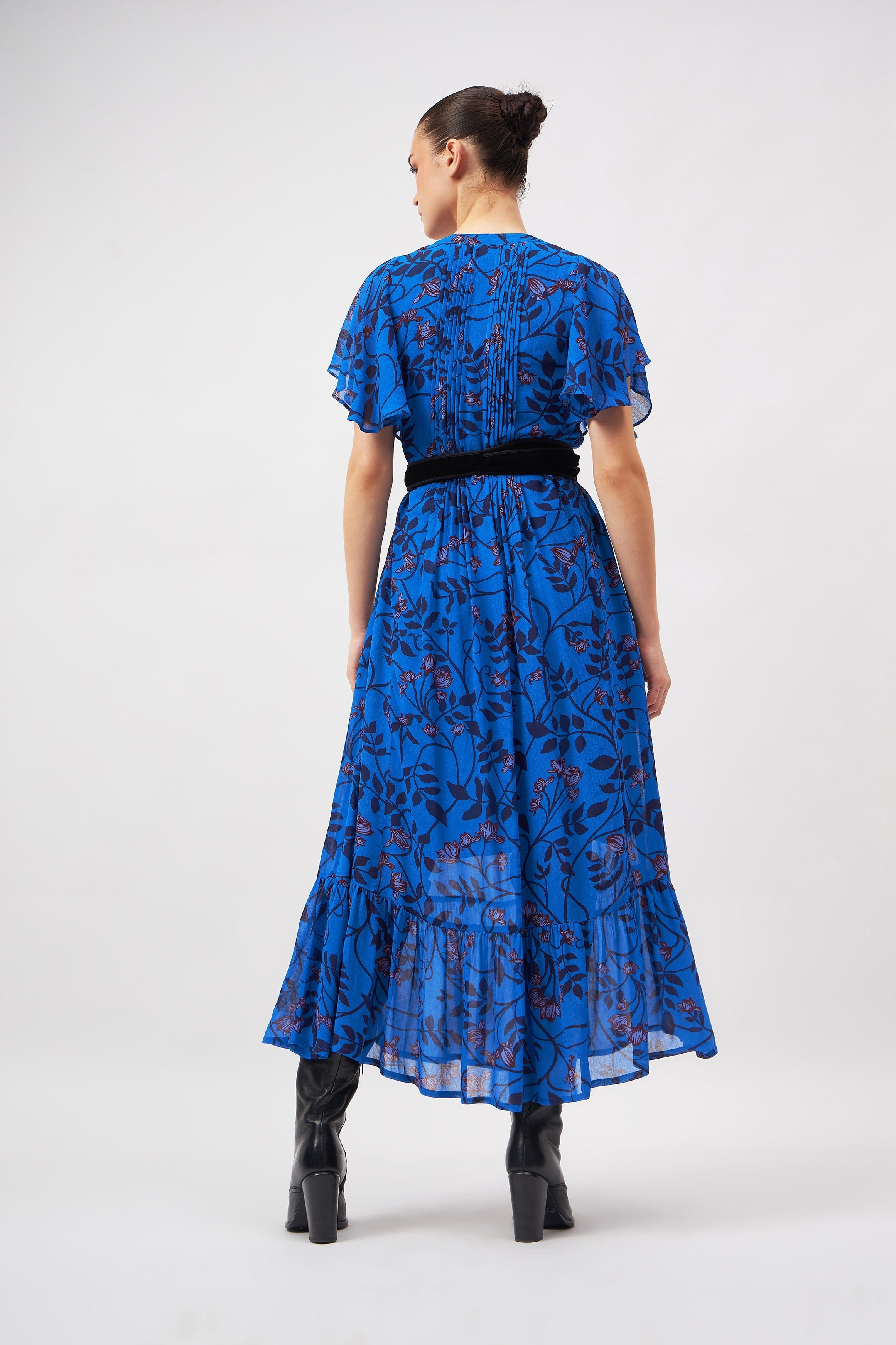 Beyond by Vera Dress 1460 Leni