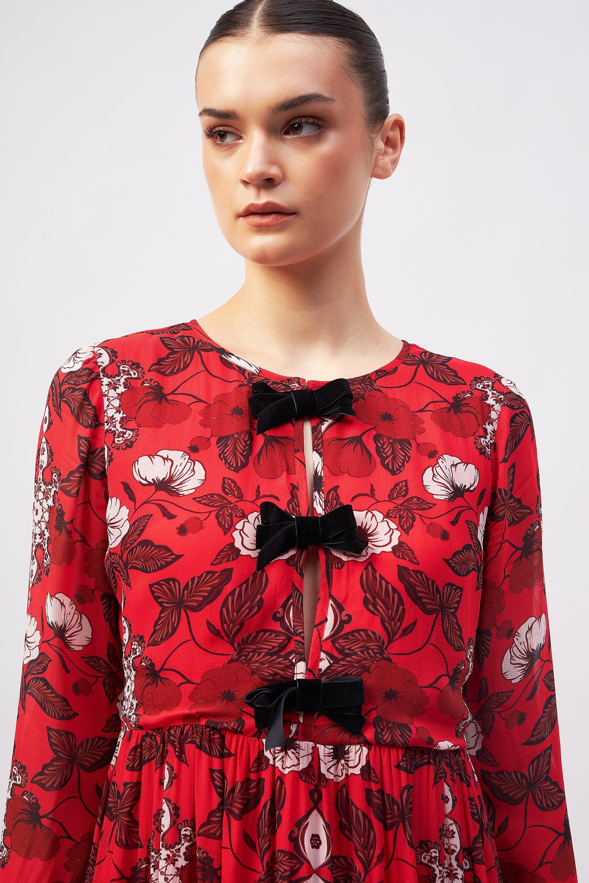 Beyond by Vera Dress 1482 Gwen