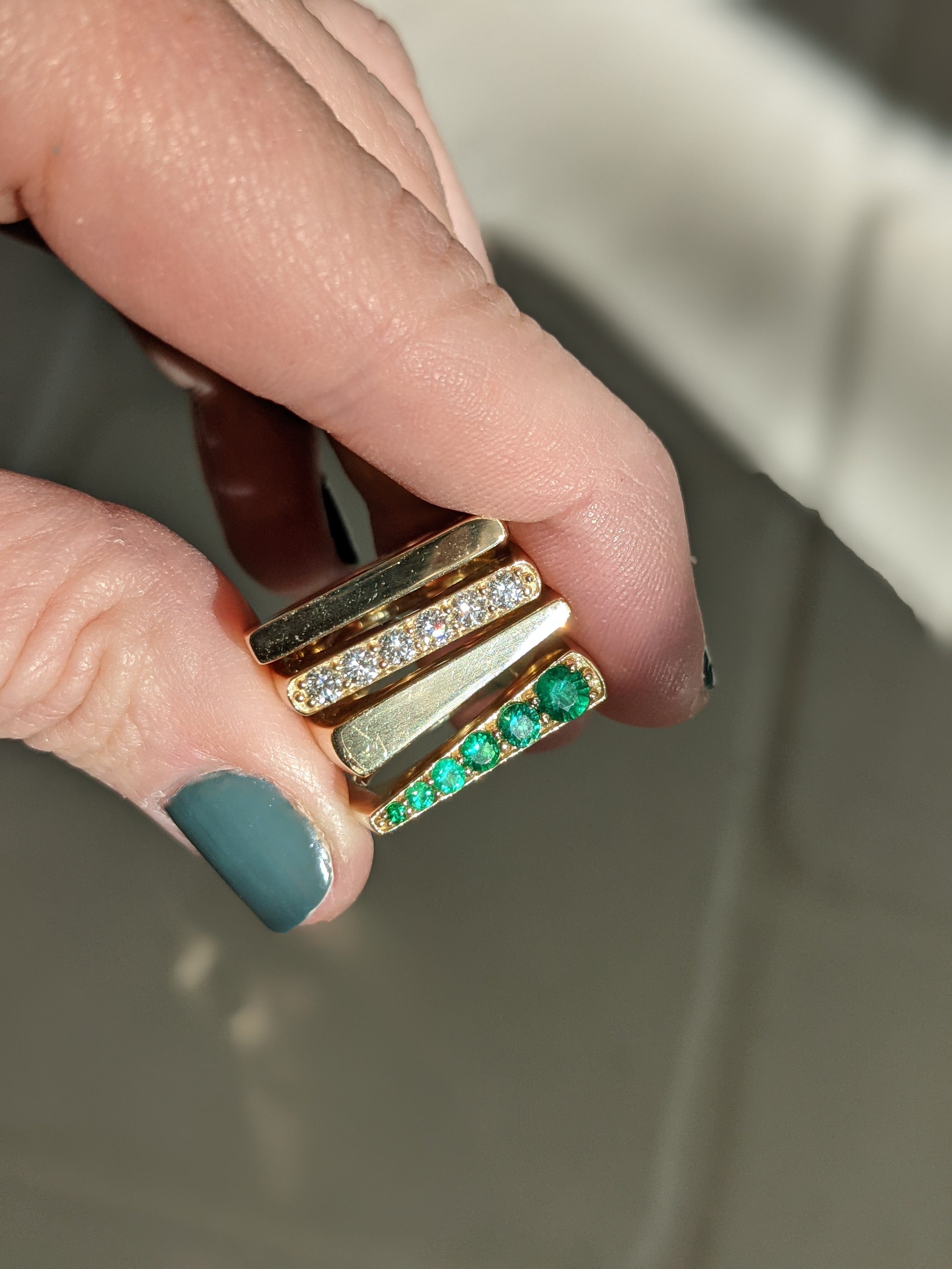 Campbell + Charlotte Ring The Edge Tapered Stacking Ring - Gold