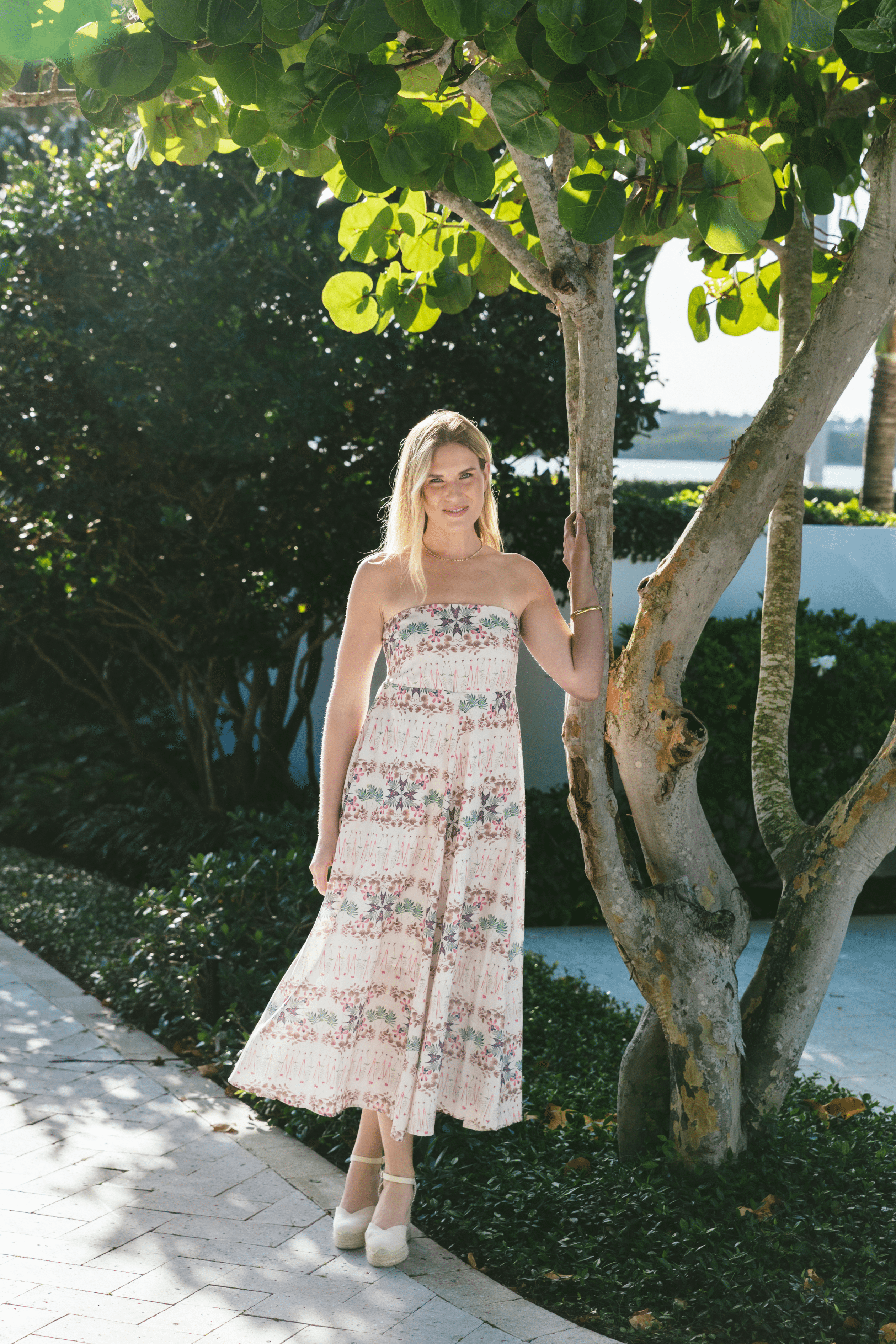 Kahora Palm Beach Dress Barbie | Breakfast In The Park