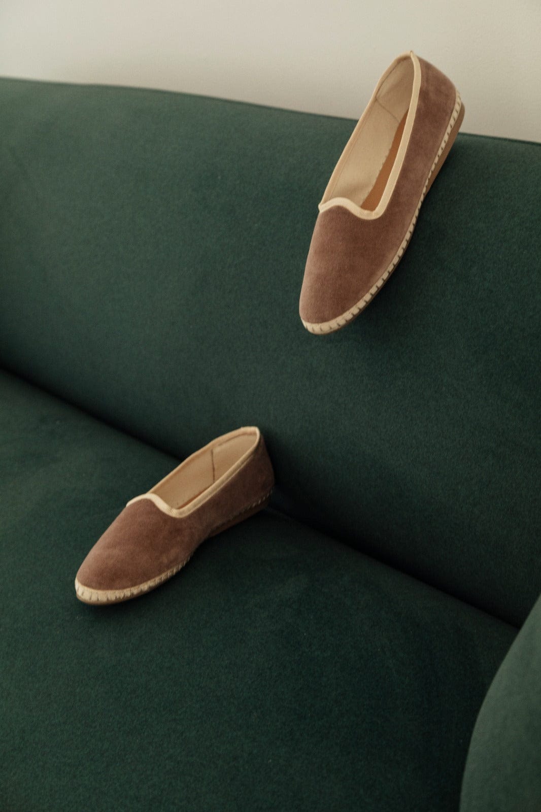 Le Mogador Eva | Velvet Taupe