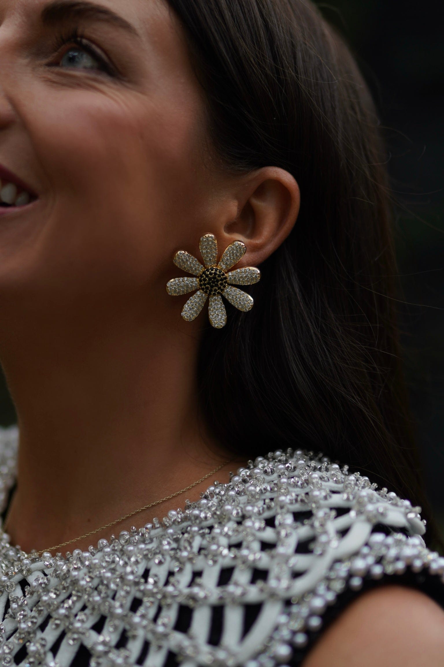 Nicola Bathie Jewelry Earrings Noir & Blanc Mismatch Daisy Stud