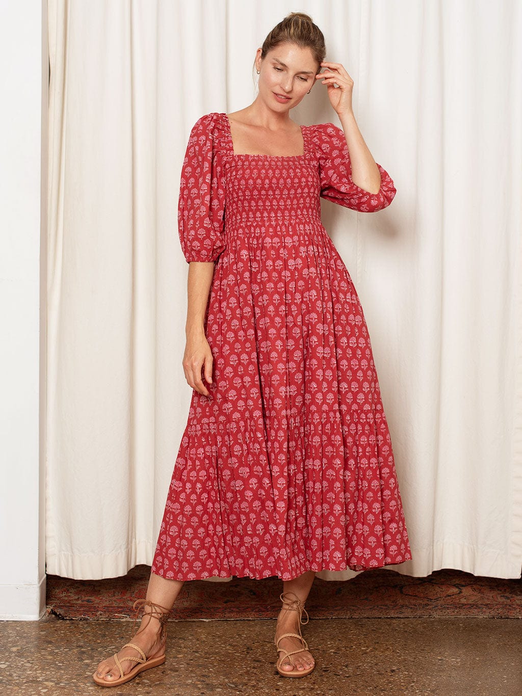 OPHELIA & INDIGO Dress Elsie Dress Red and Pink Hydrangea