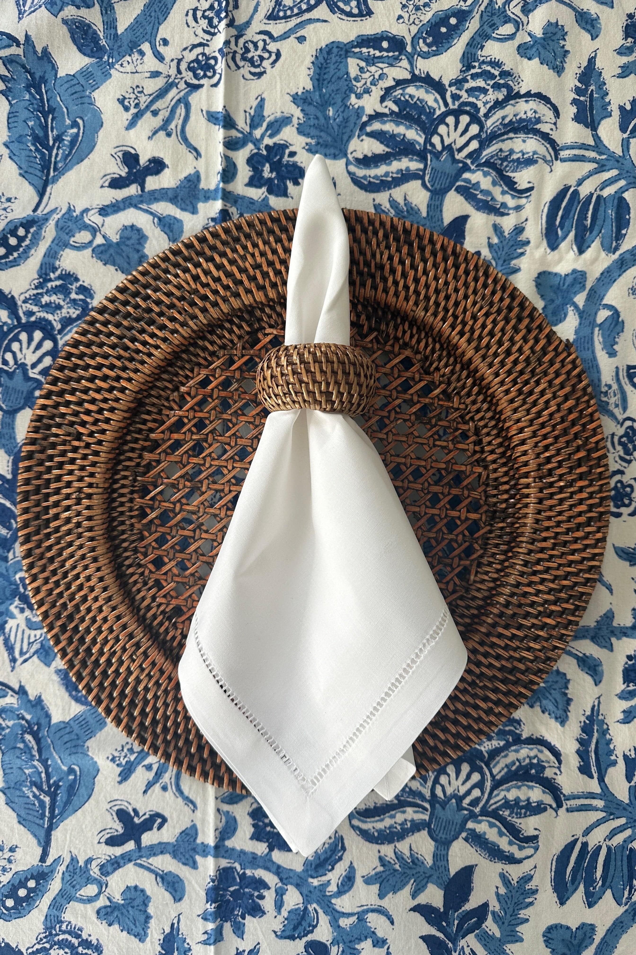 SARA KHATIB DESIGN Placemat Rowayton Charger