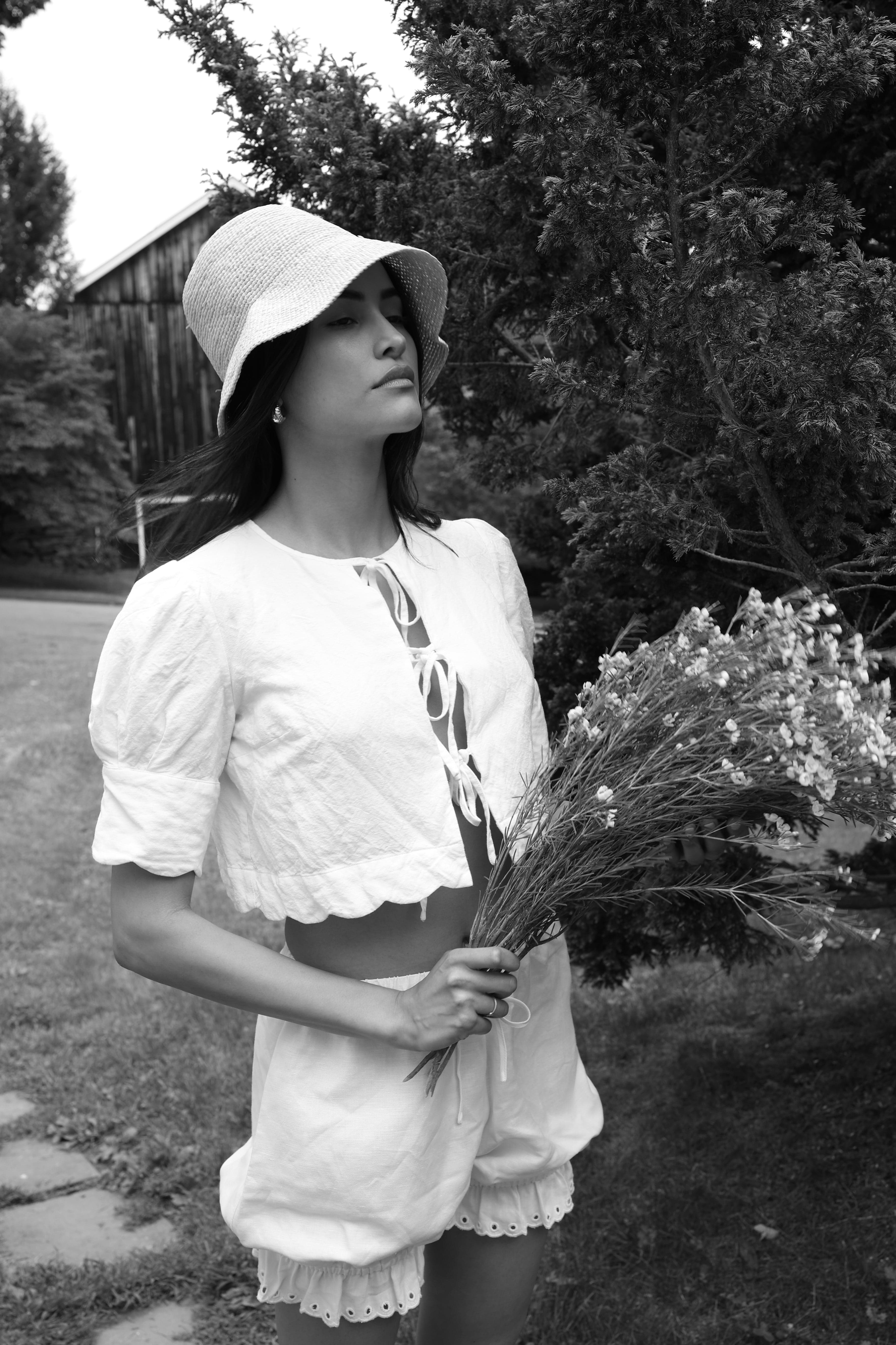 Sister New York Top Scalloped Top White