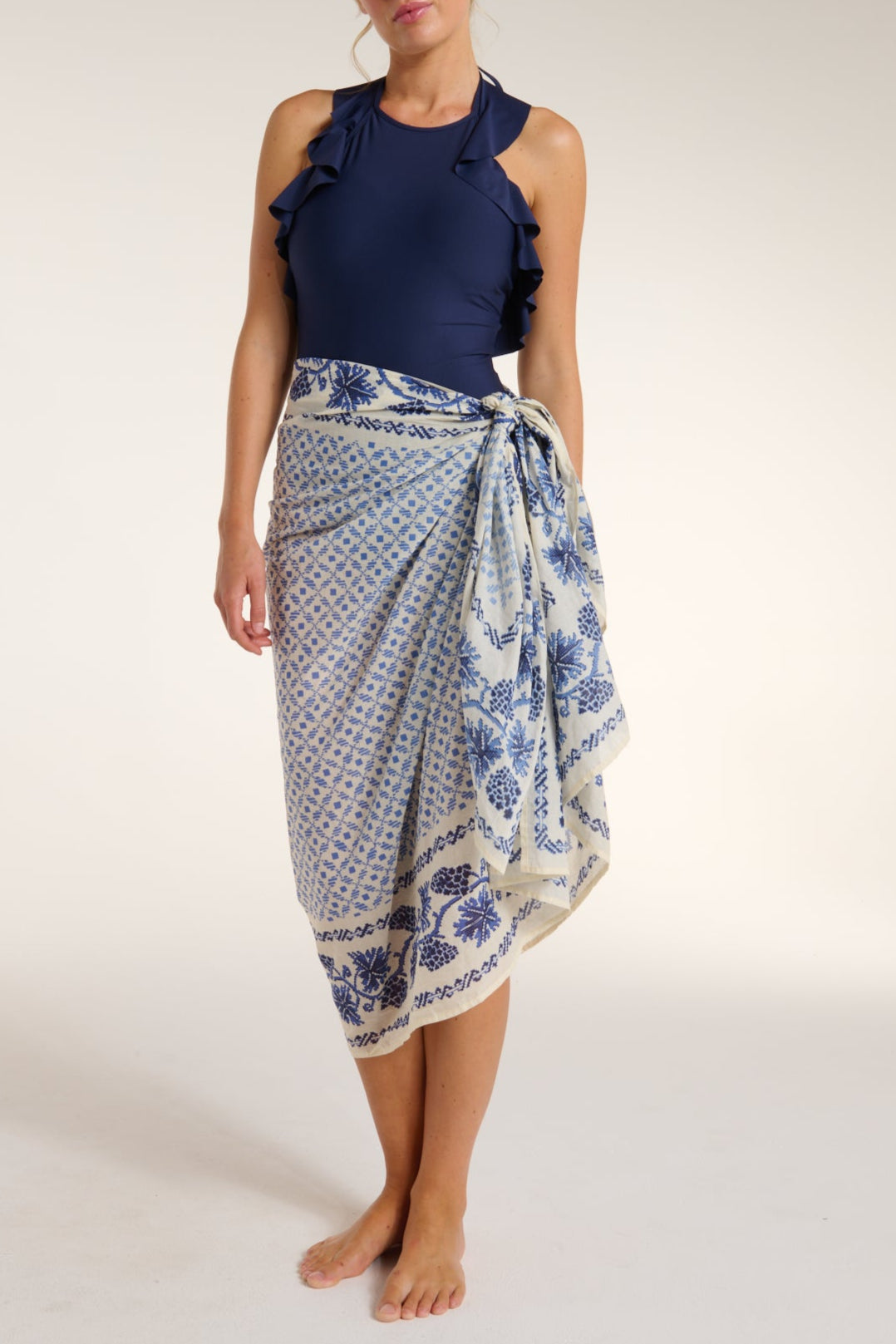 Best Seller Pareo Wrap in Santorini Dots by Hermoza 