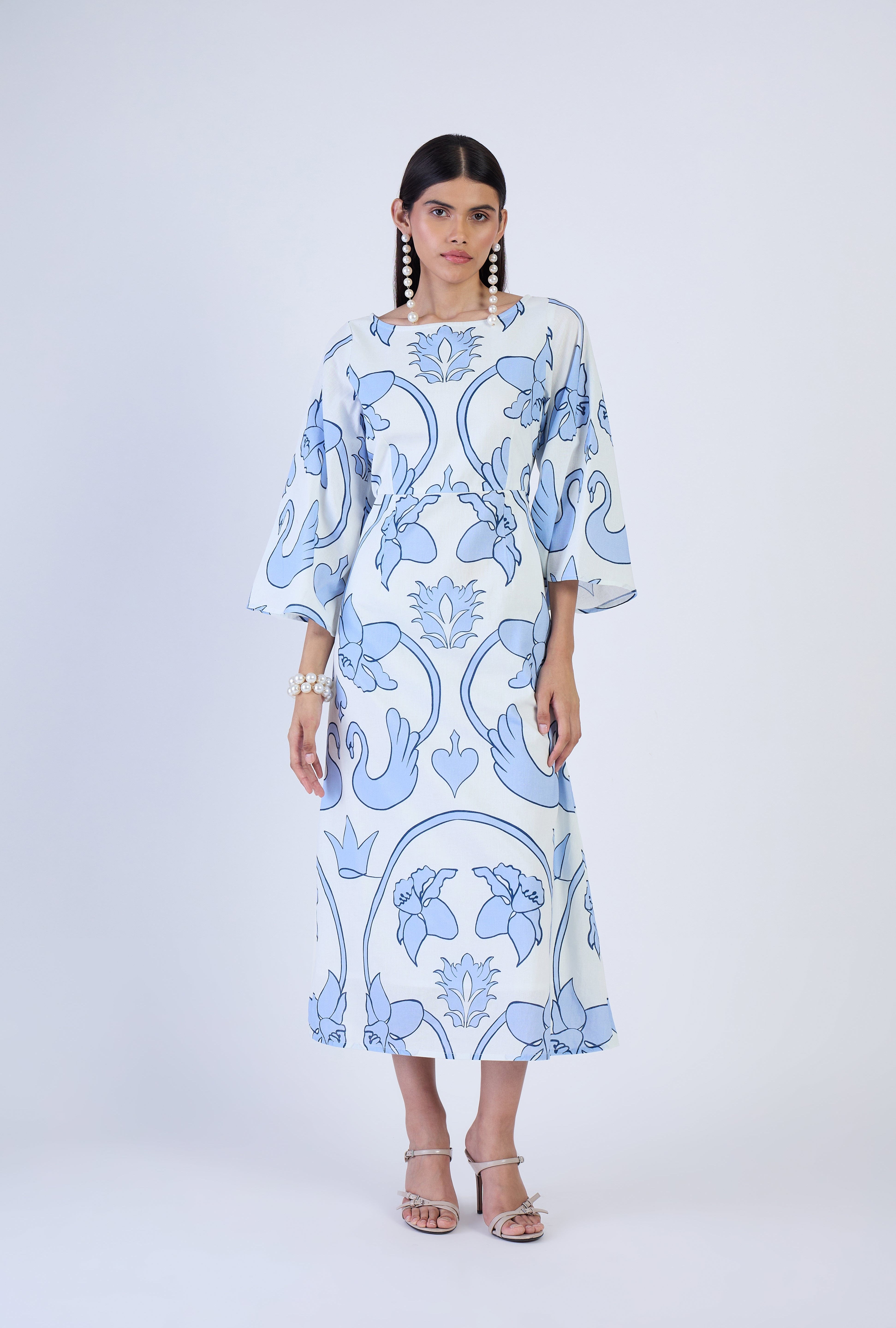 Beyond by Vera DRESS 991 Camelia