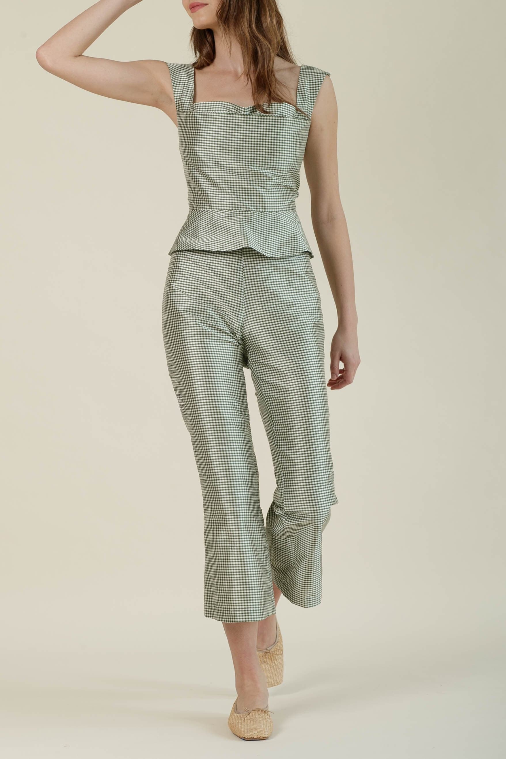 Damaris Bailey dresses Rosita Top