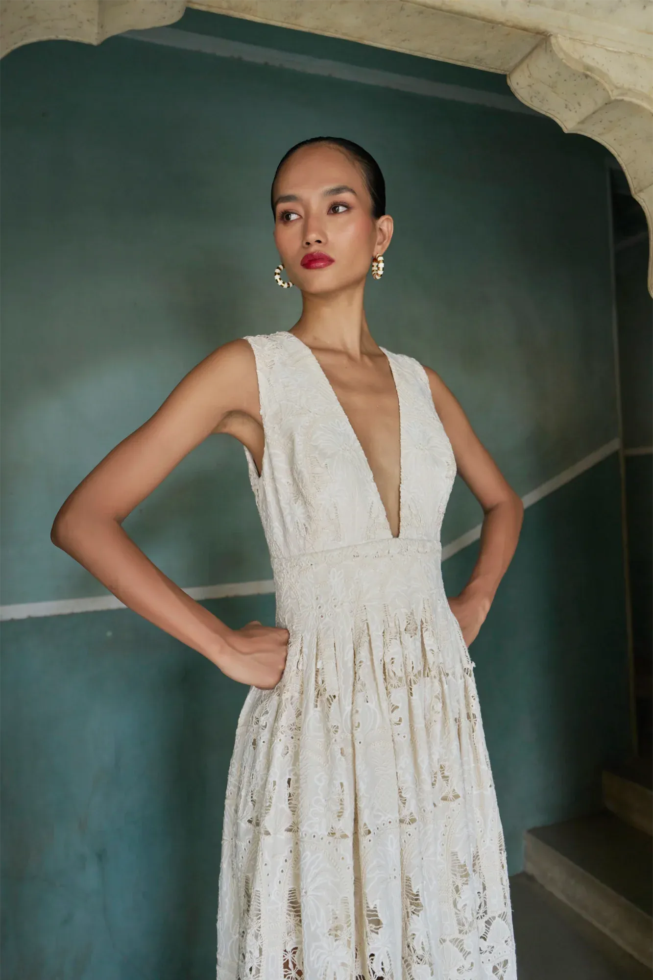 De Castro Dresses Ivory Garden Plunge Dress