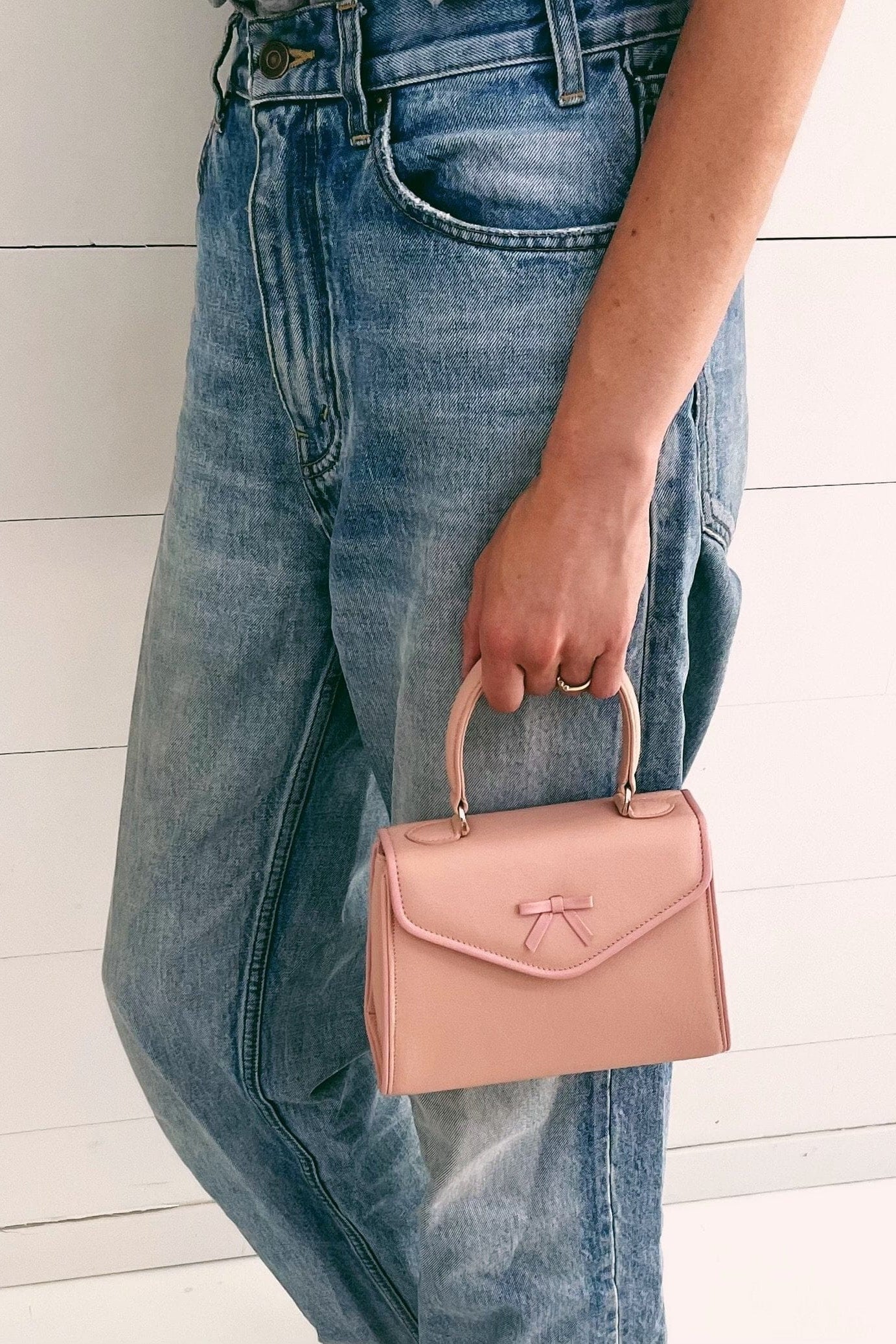 Hayden Lasher Harrison Mini