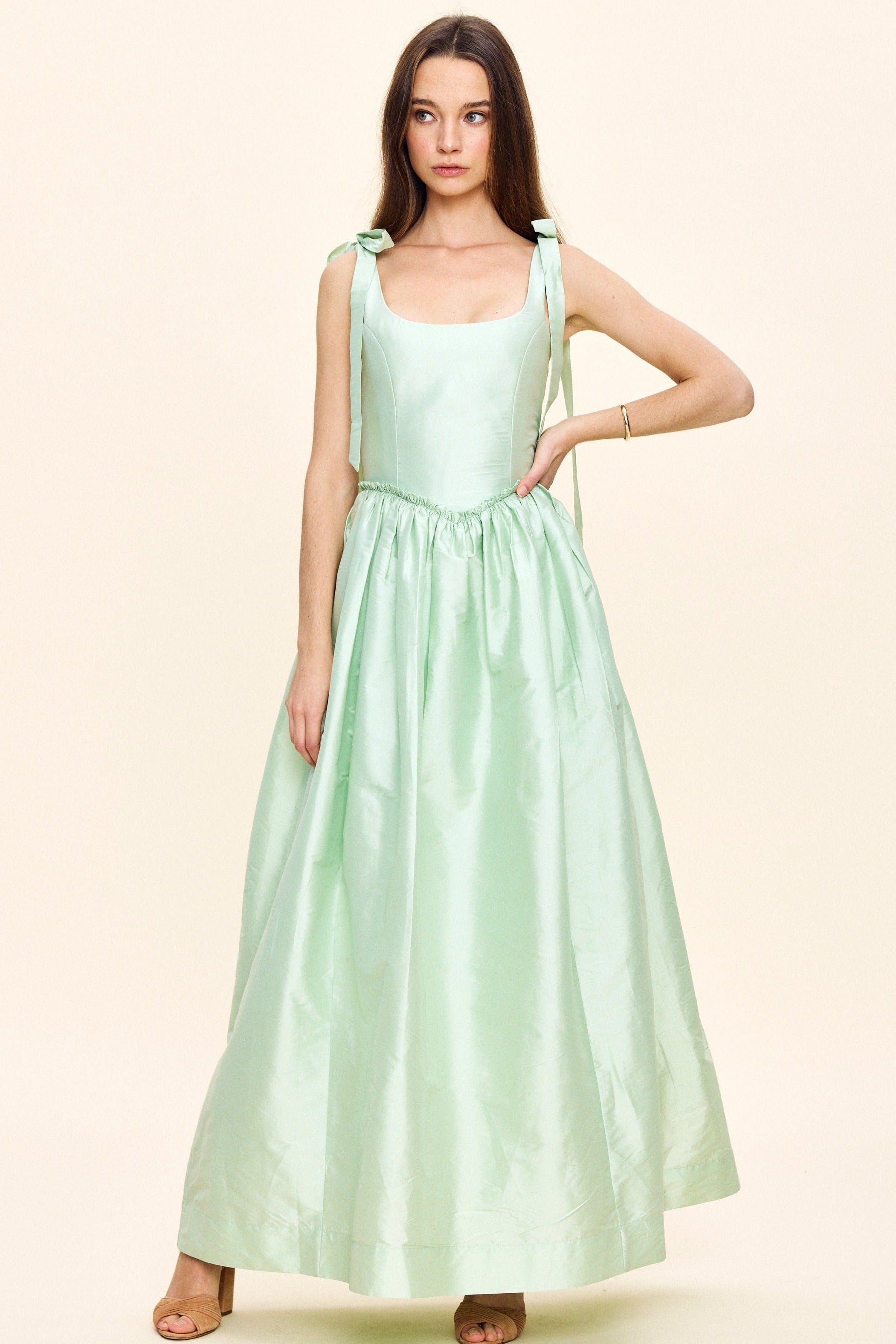 Louise New York Marie Dress in Pistachio
