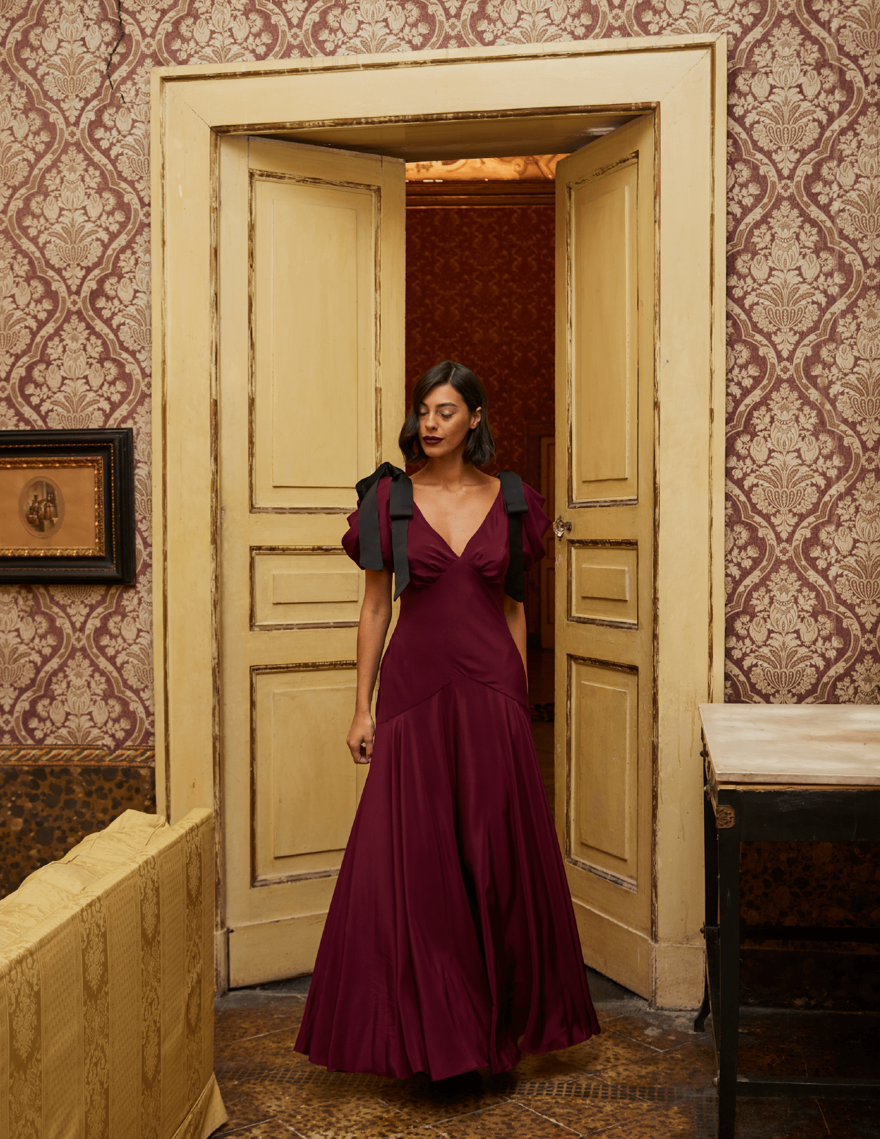 Amara Bow Gown Mulberry 6/8 Amara Bow Gown Mulberry 6/8