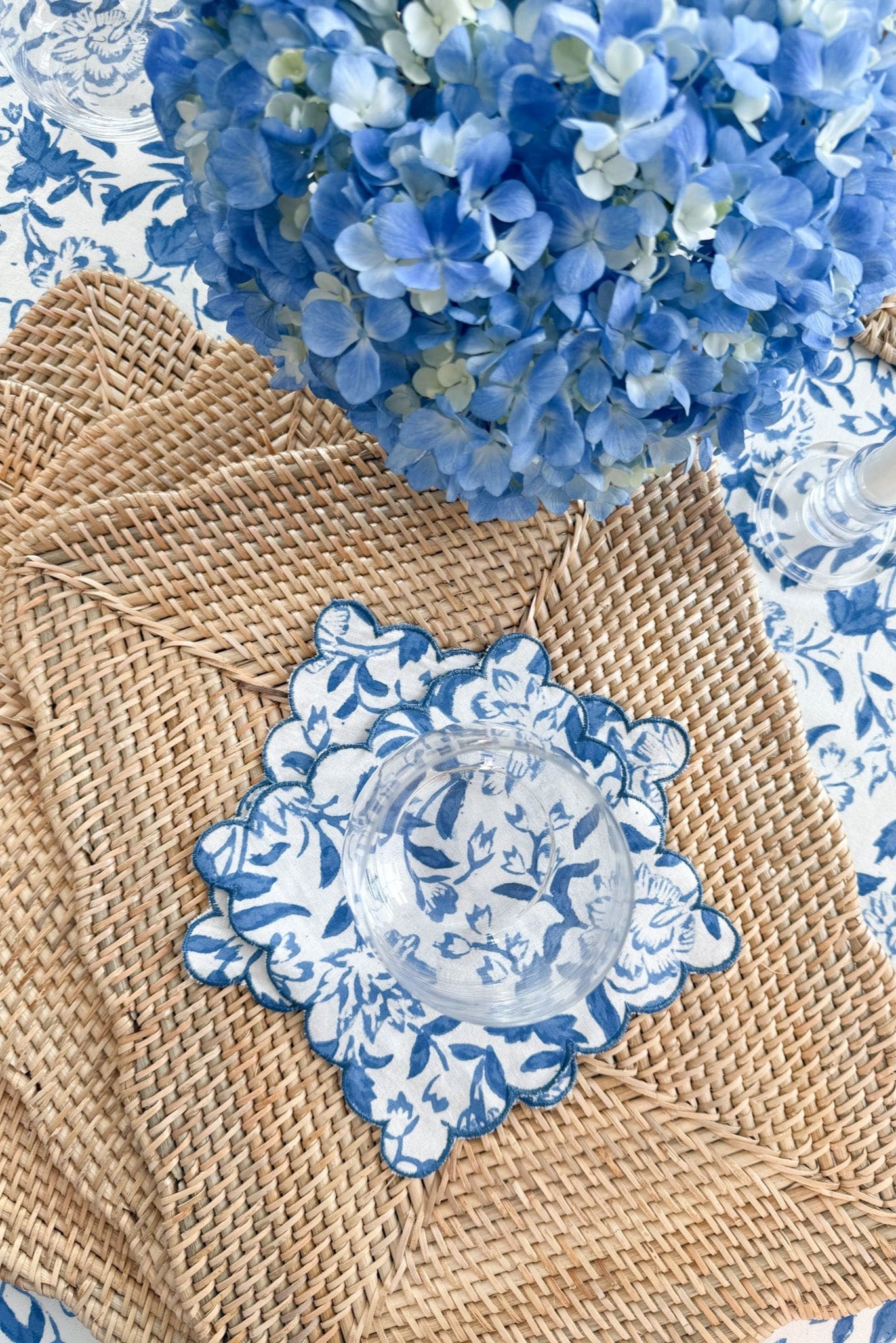 SARA KHATIB DESIGN Placemat PROVENCE SCALLOP PLACEMAT