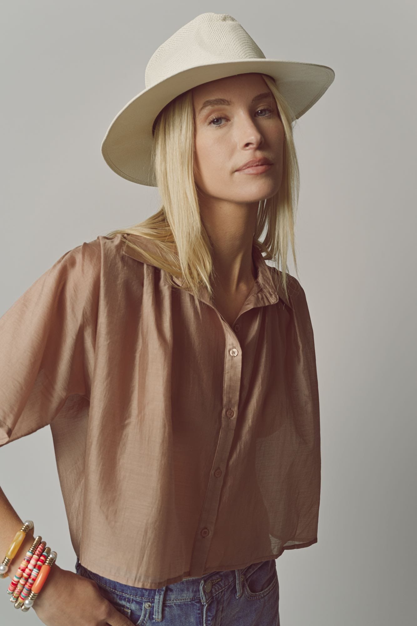 The Shirt Color Core Short Sleeve Shirts The Hayden Shirt